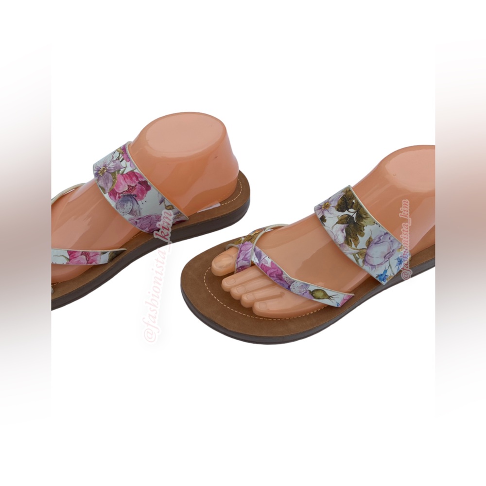 Madden Girl Womens floral Sandals - Picture 4 of 9